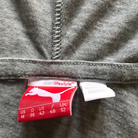 Puma top w/hoodie - Picture 3 of 3